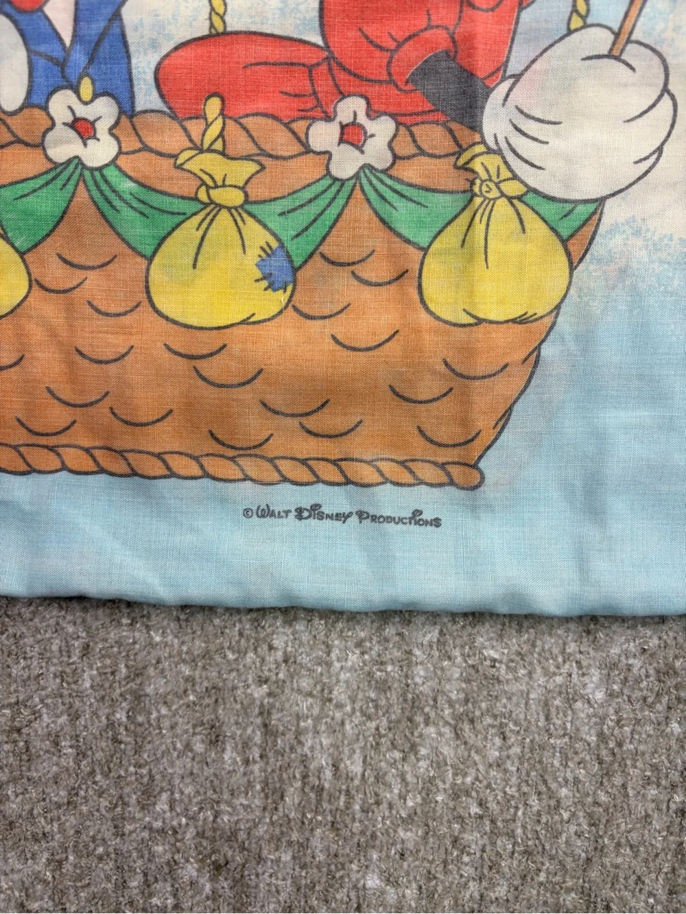 80’s Disney Light Blue Mickey & Minnie Hot-Air Mobile Pillowcase